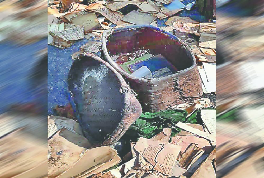 Rare manuscripts Found after 200 years in House Locked room uttarakhand