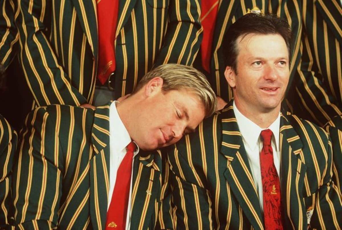Shane Warne blasts former Australian skipper Steve Waugh as selfish