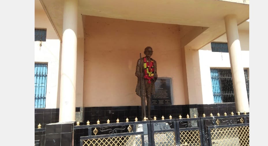 Gandhi ji came to Bageshwar after being happy with the success of 'Kuli Utar' movement