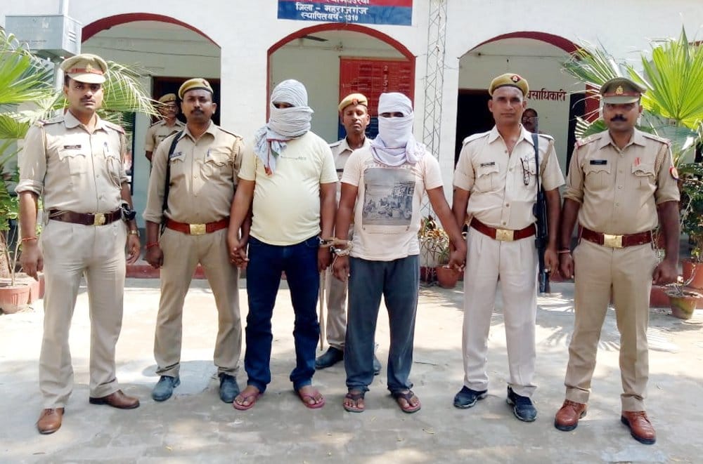 Two criminales arrested