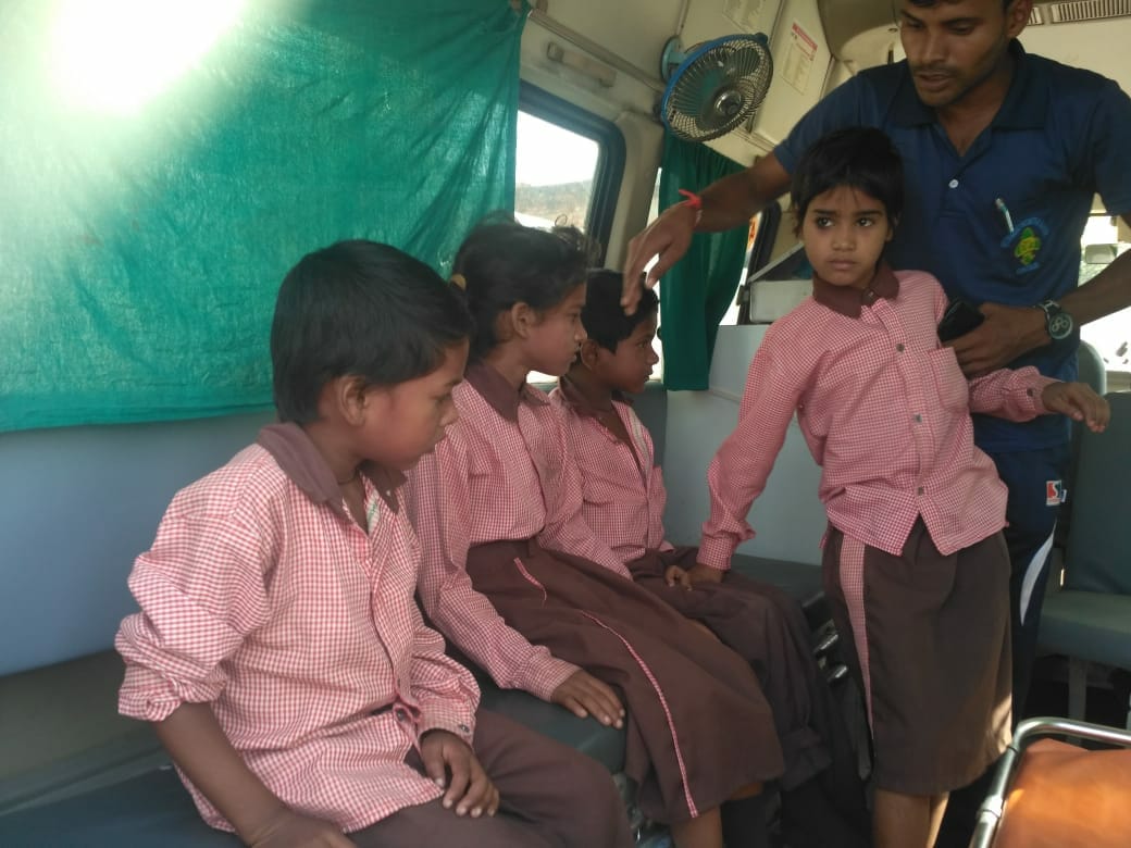 Mirzapur this school students going ill after eat bananas