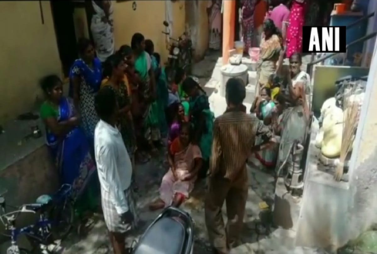 Three members of a family lost their lives after gas leaked from a malfunctioning air conditioner