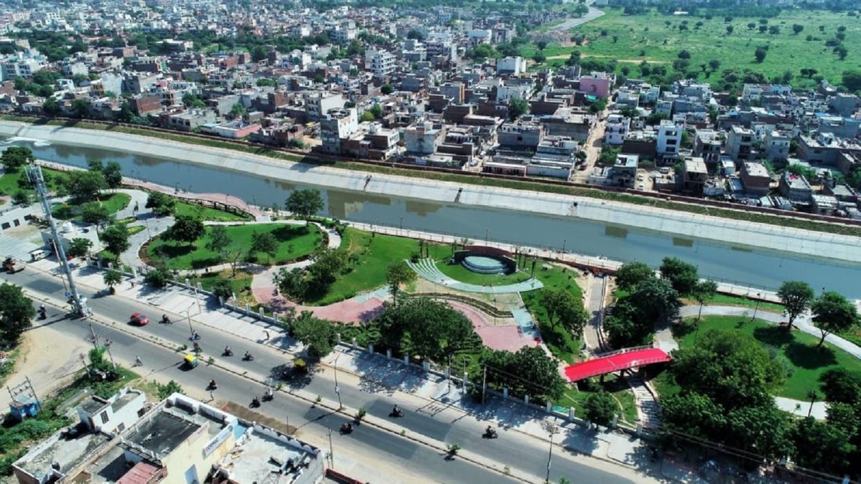 Dravyavati river front a big thing in jaipur, vasundhara raje inaugurated Dravyavati River project