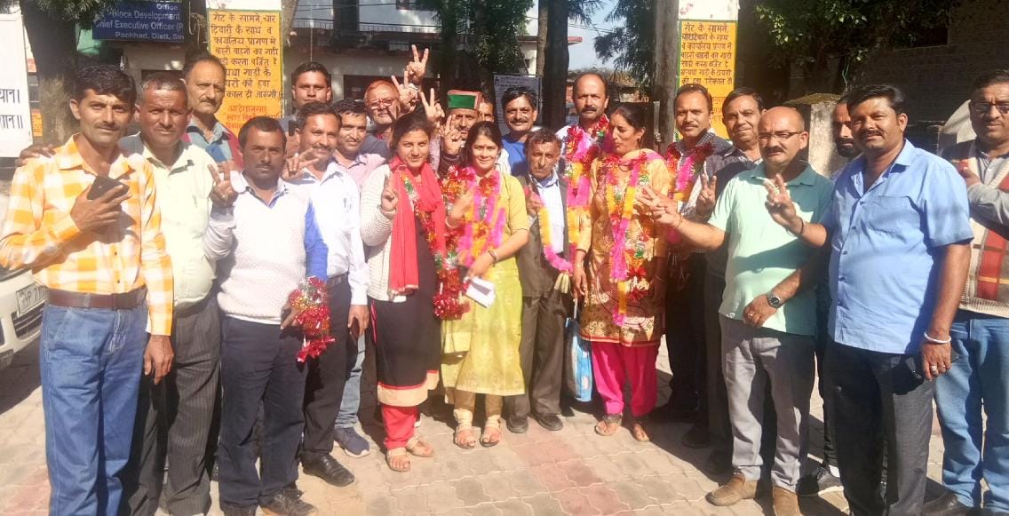 उल्टा पड़ा दांव, सतारुढ़ भाजपा चारों खाने चित