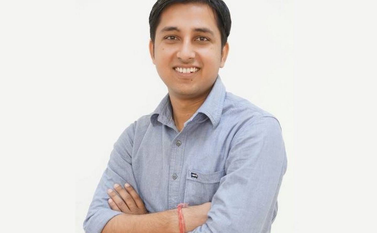 IAS gaurav singh sogarwal appointment in BHU to maintain peace arrangement
