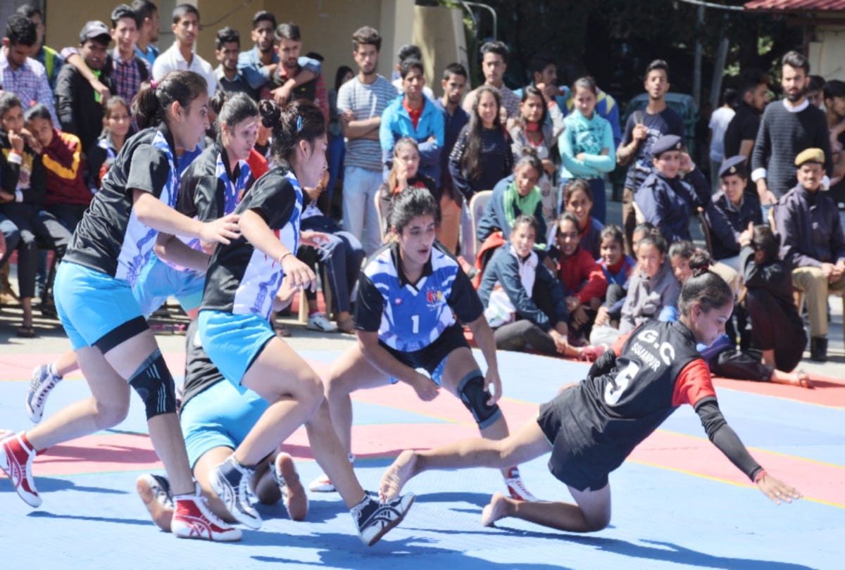 Four teams reached semifinals in Inter College Women's Kabaddi