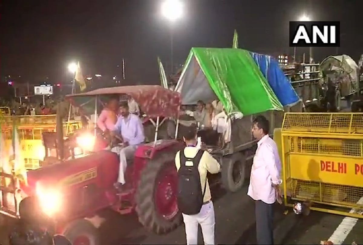 Delhi Police open barricades at Delhi-UP border, know all live updates