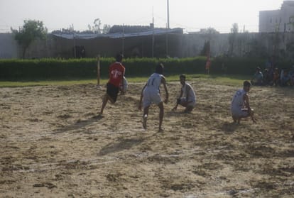 Hilman Public School champion of UP student Olympics