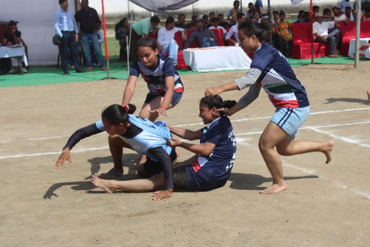 Meerut College becomes champion in women kabaddi JV College in men category