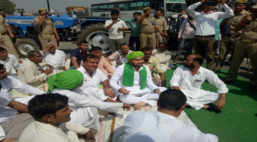 Kisan Movement farmers narrated their told and opposed the BJP