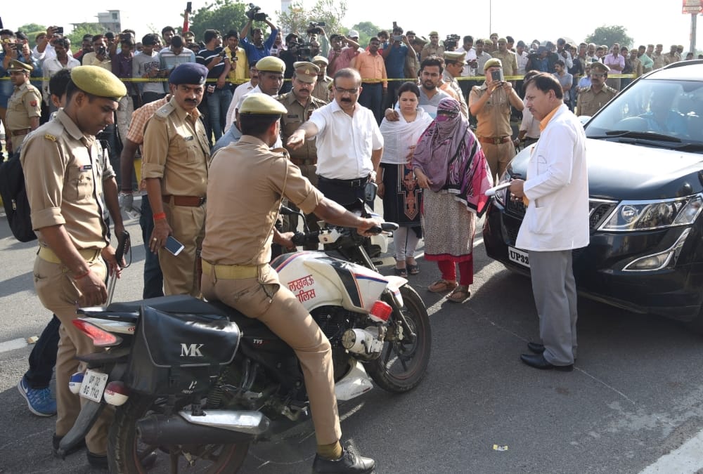 eye witness statement creates problem for police in vivek tiwari murder case.