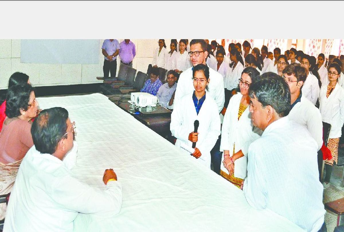 Junior students scare after ragging incident in sn medical collage agra