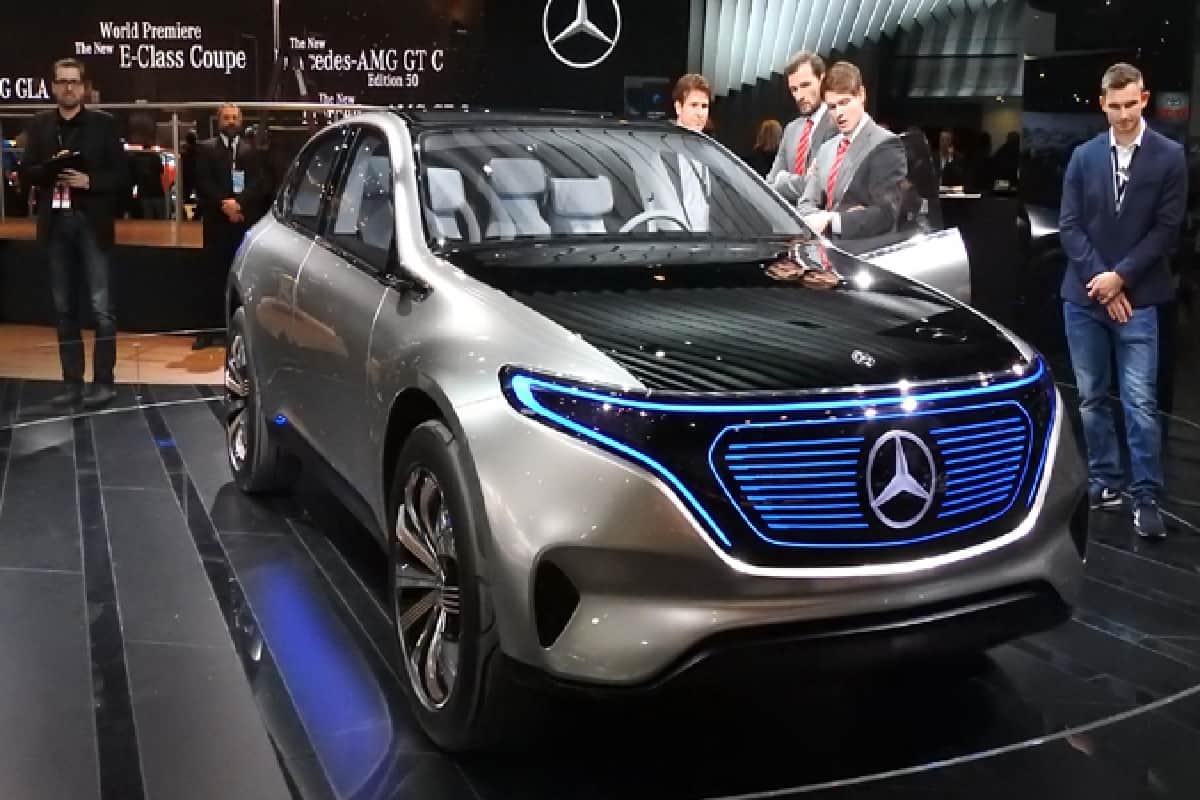 Top high speed cars launch in paris motor show 2018