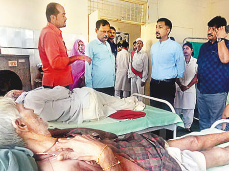 33 pilgrims injured, overcrowded bus reaches busway