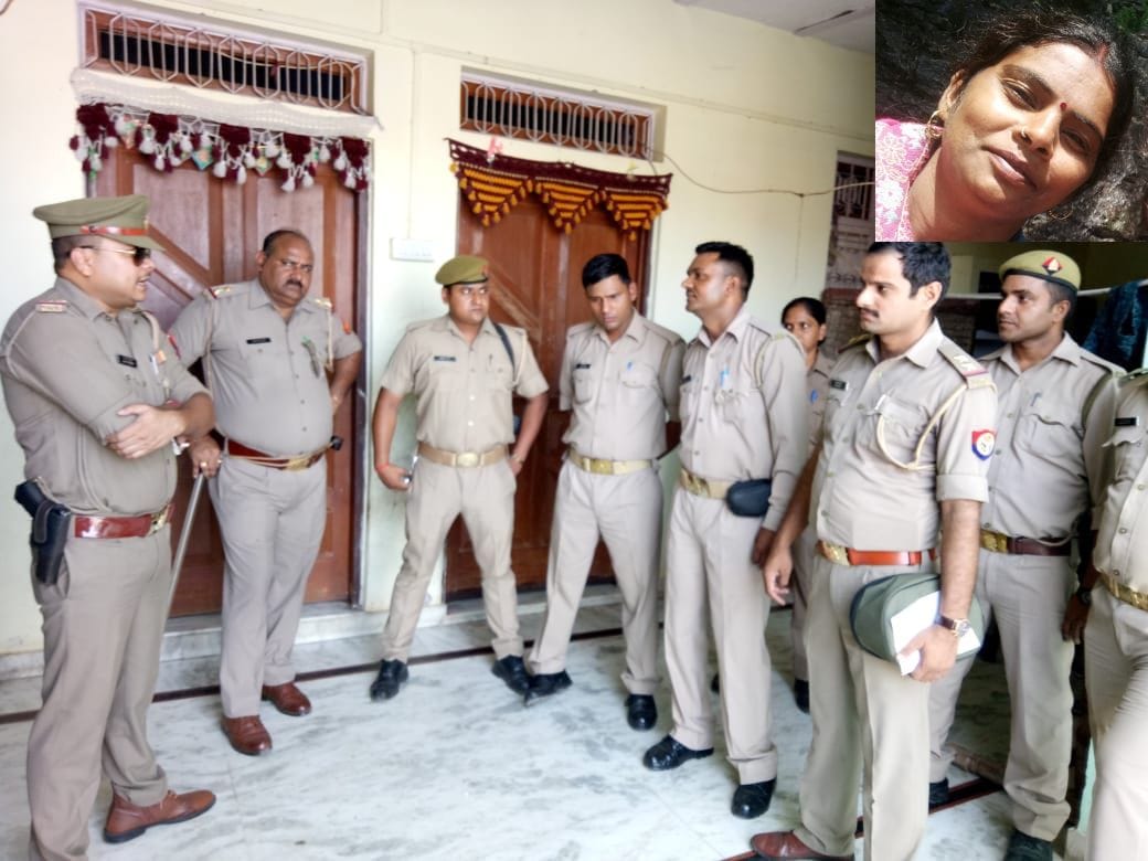 Woman committed suicide by hanging in agra