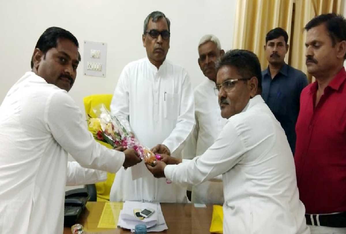 Omprakash Rajbhar advocates reservation on economic basis