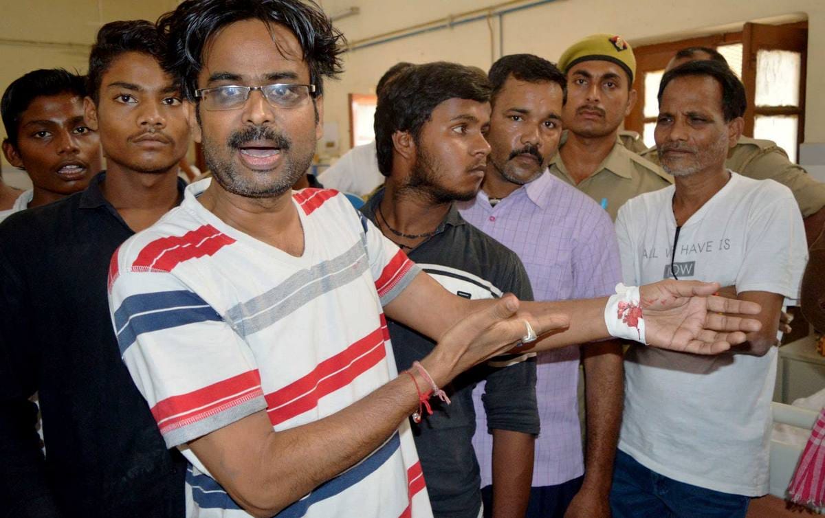 Doctor and patient family member fight in mandaliya hospital