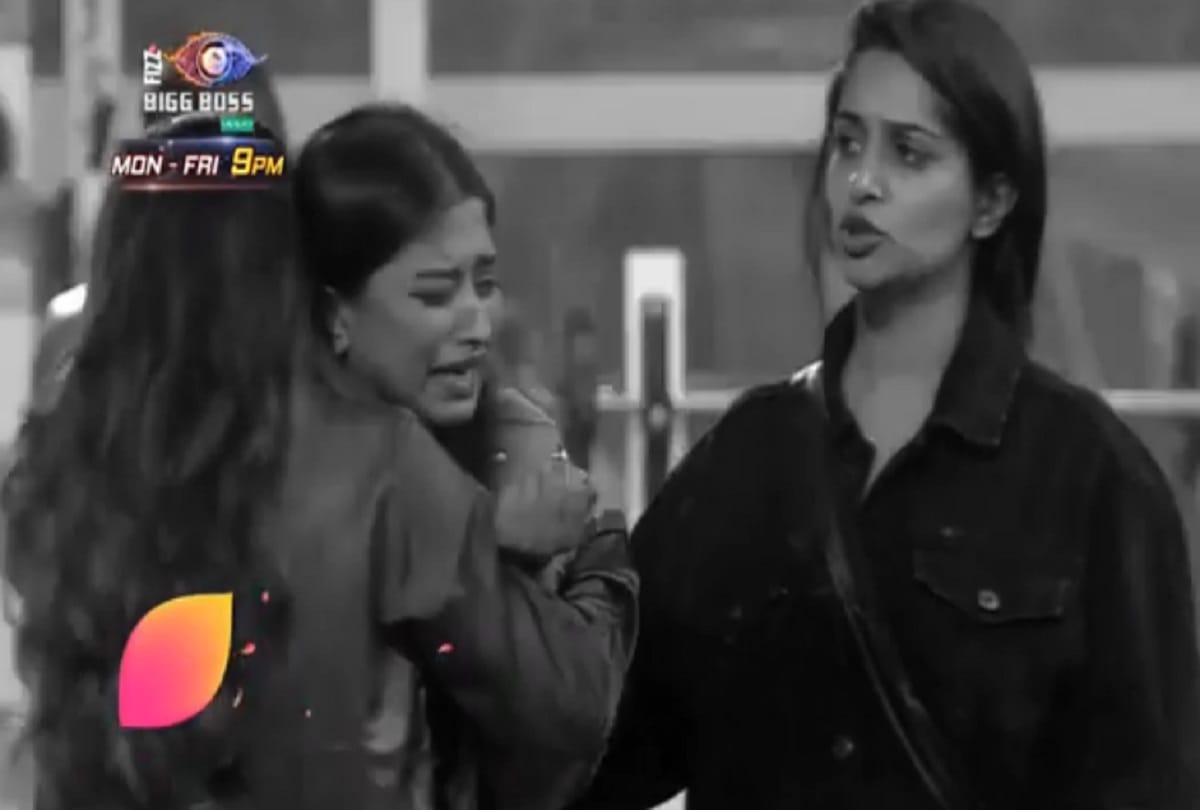 bigg boss 12 neha pendse and deepika kakkar part away in the show