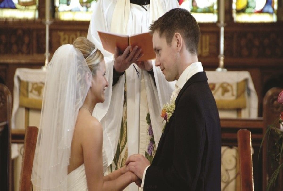 unique conditions for attending a marriage in britain guests can not wear white dress