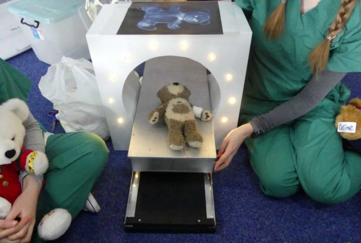 Doctor operates a Teddy Bear in Canada
