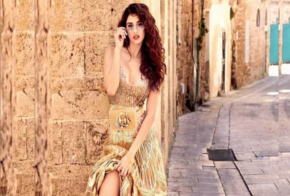 disha patani birthday picture in ethnic attire with glamorous look