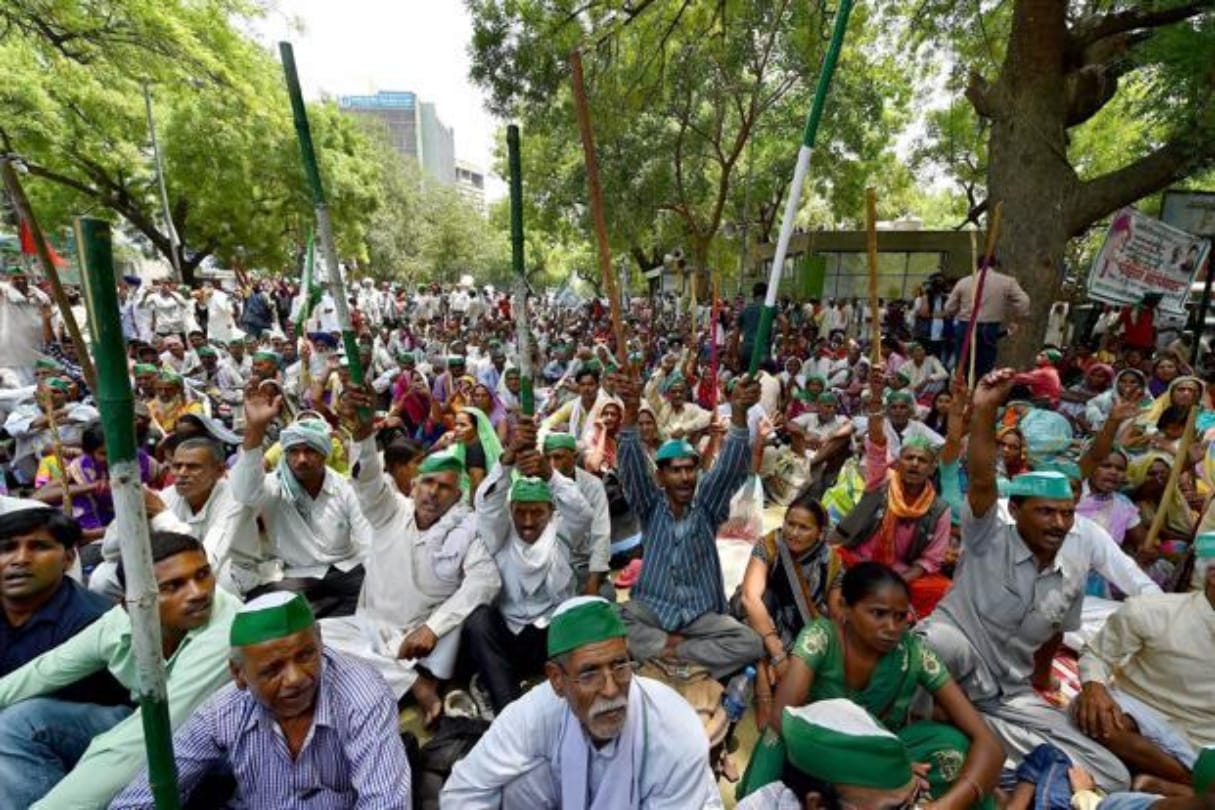 against modi goverment farmers uniting from MP,bjp senior leaders supporting farmers