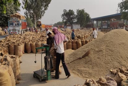 farmers not getting set MSP cost, kharif crop sold in low price in market