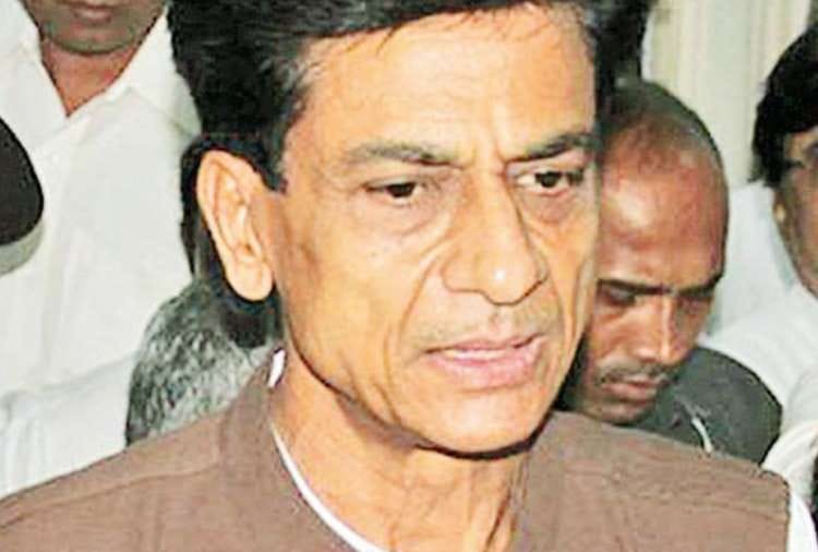 case resigtered against congress leader nirmal khatri