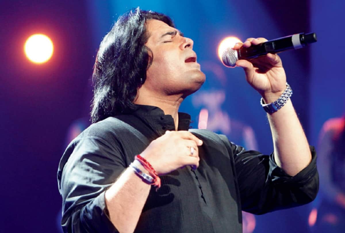 pakistani singer sang indian classical bhajan to sent india