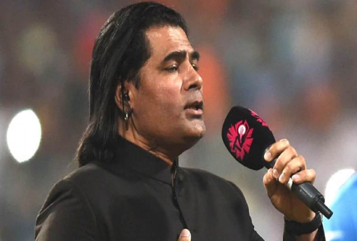 pakistani singer sang indian classical bhajan to sent india