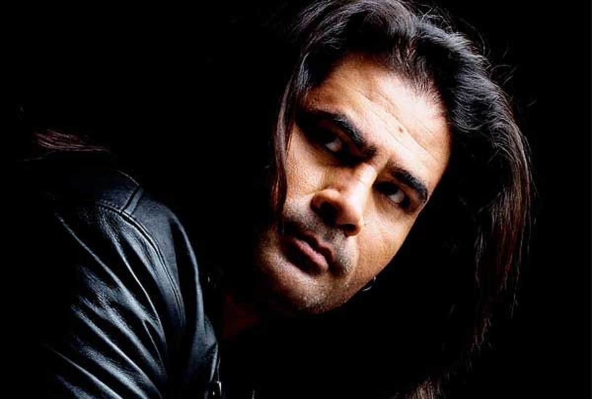 pakistani singer sang indian classical bhajan to sent india