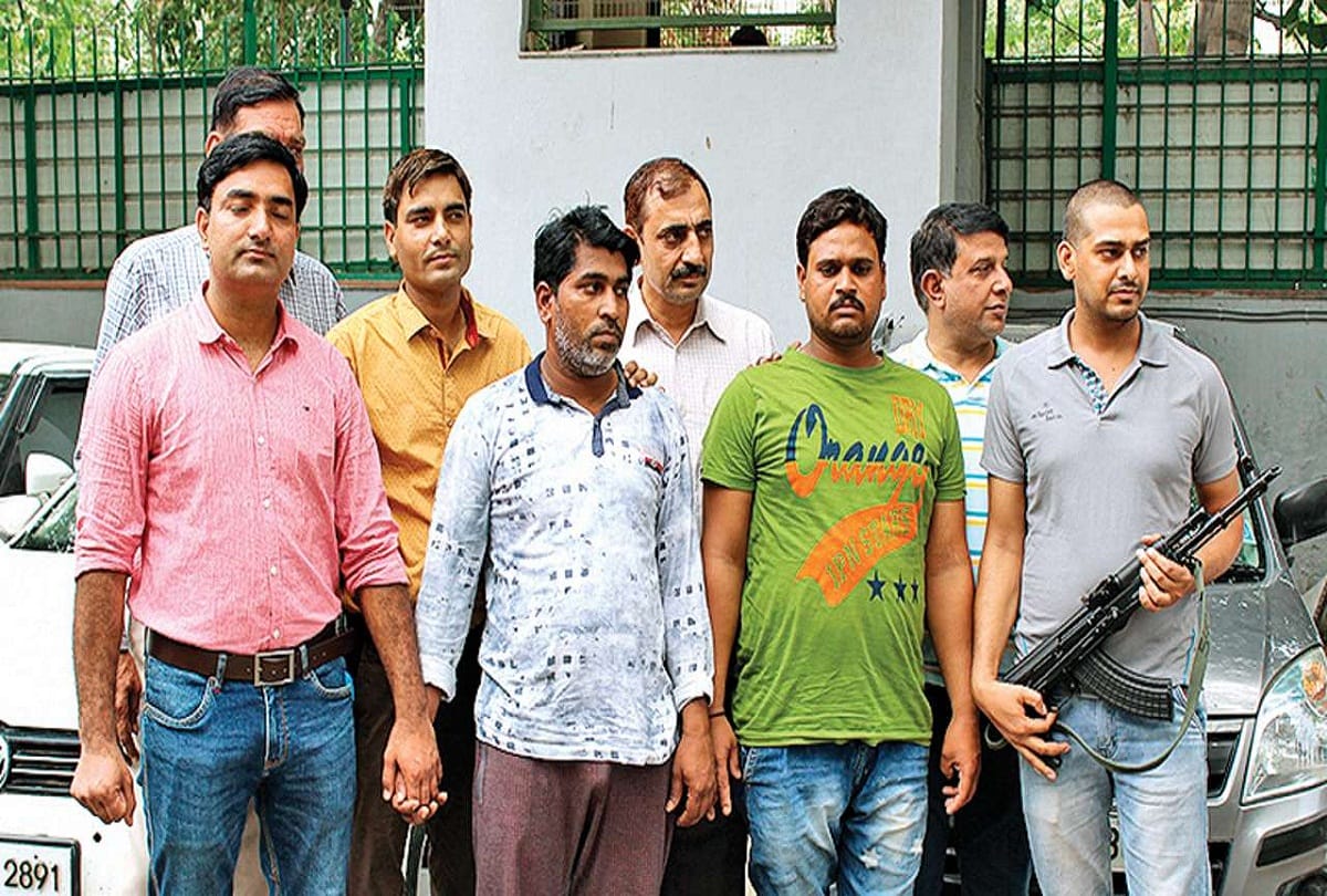 Two smugglers arrested with 80 million heroin in delhi
