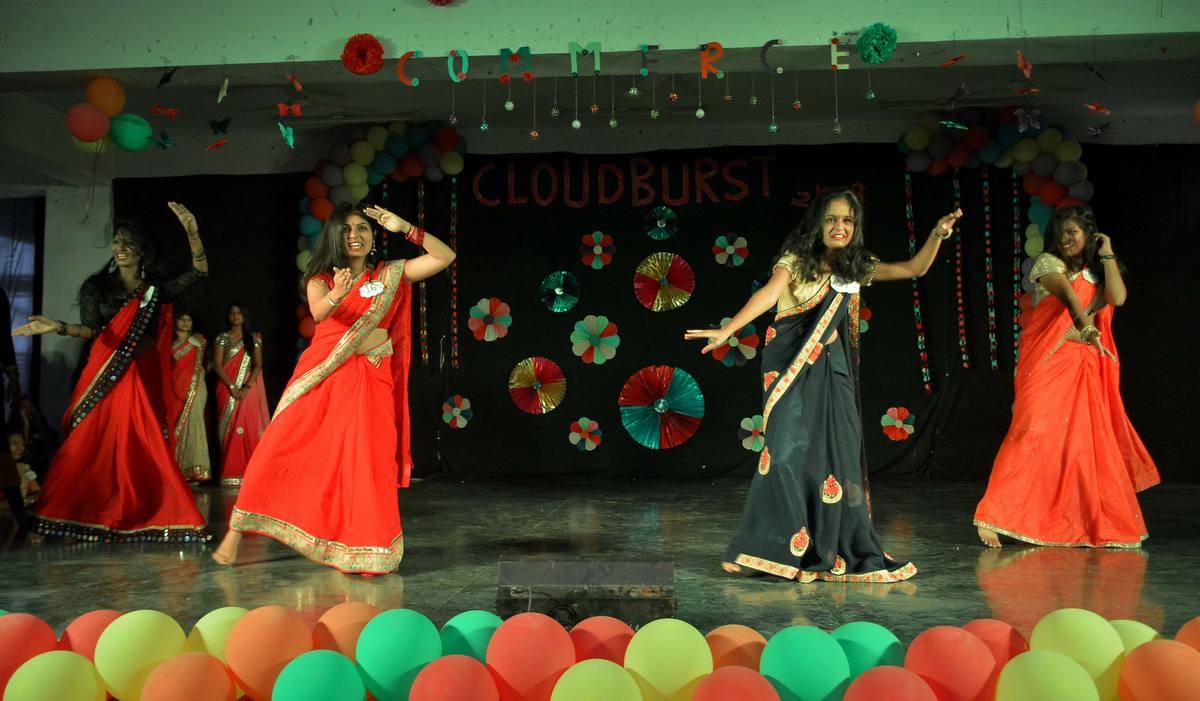 Arya mahila post graduate college freshers party photos