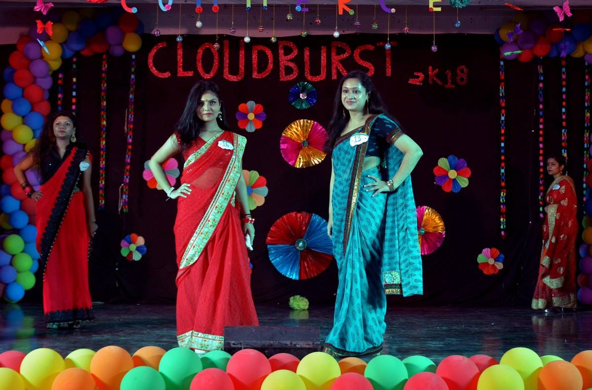 Arya mahila post graduate college freshers party photos
