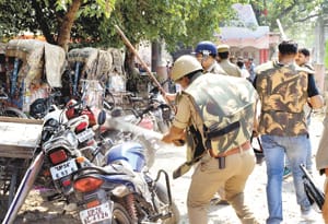 Fierce bomb blasts in CMP, police lathis