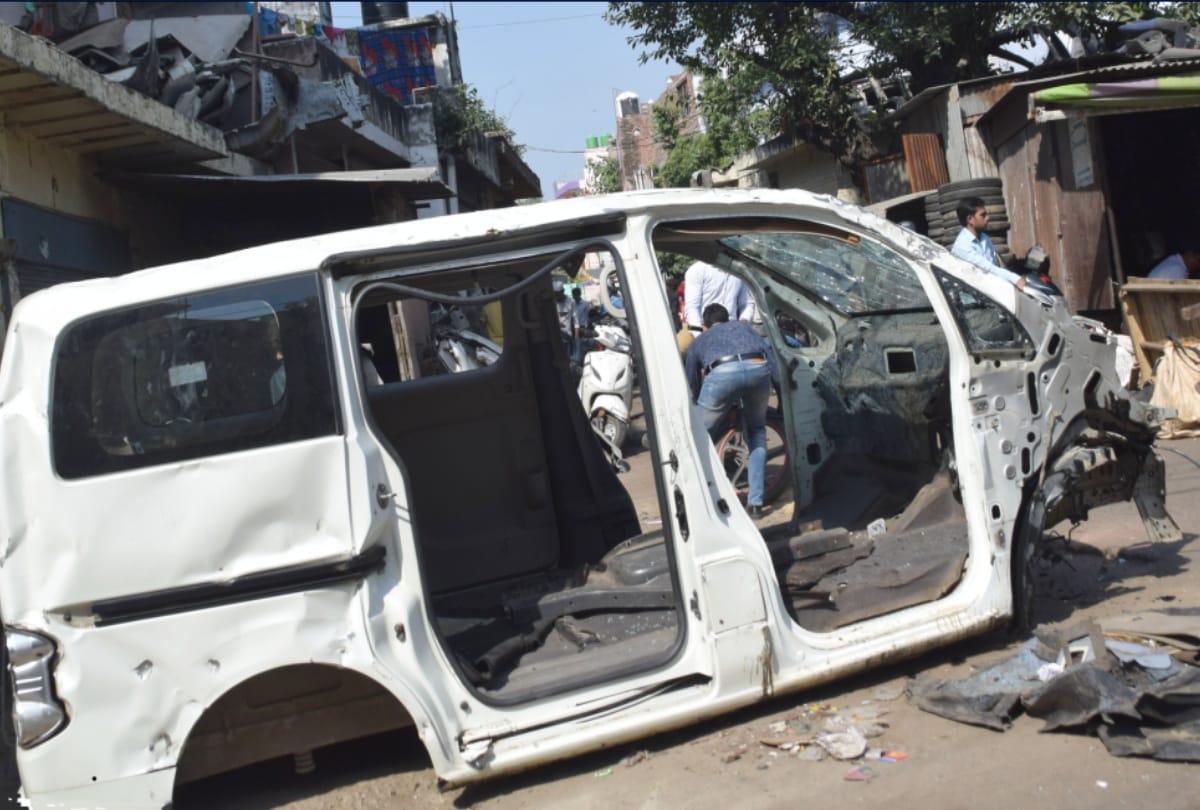 Asia largest market where stolen vehicles cuts in few minute