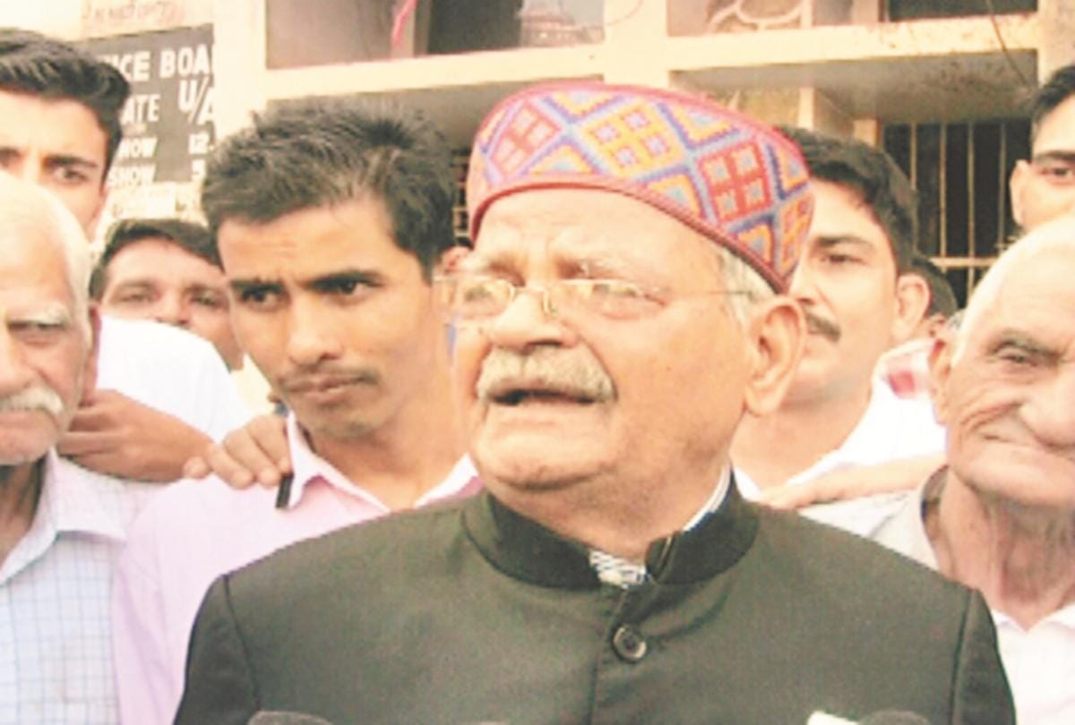 lok sabha election: Pandit Sukhram took the benefits of old connection with Congress party