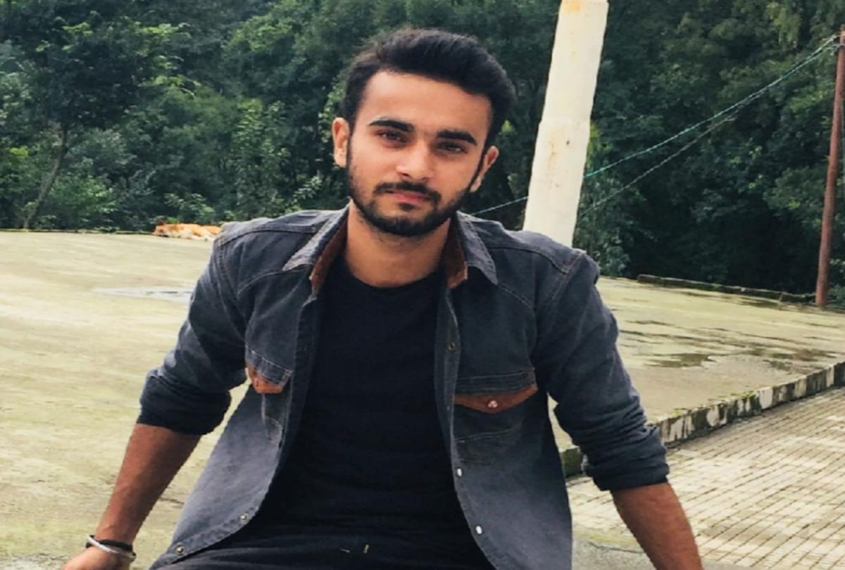Paras make record in 200 meter race at hamirpur