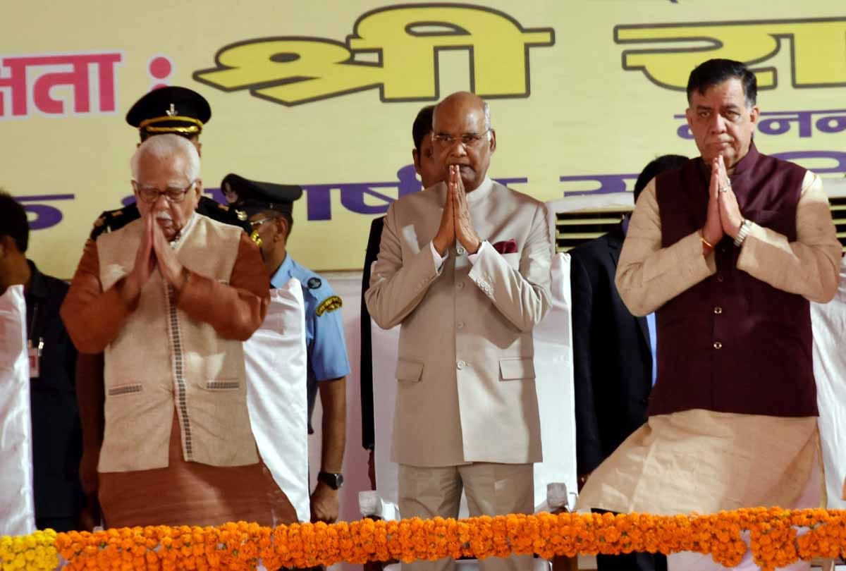 Ramnath Kovind unveil statue of Flag Song composer