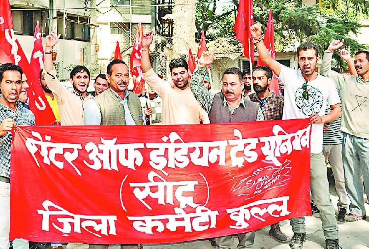 आउटसोर्स कर्मचारियों के लिए बनाएं स्थायी नीति