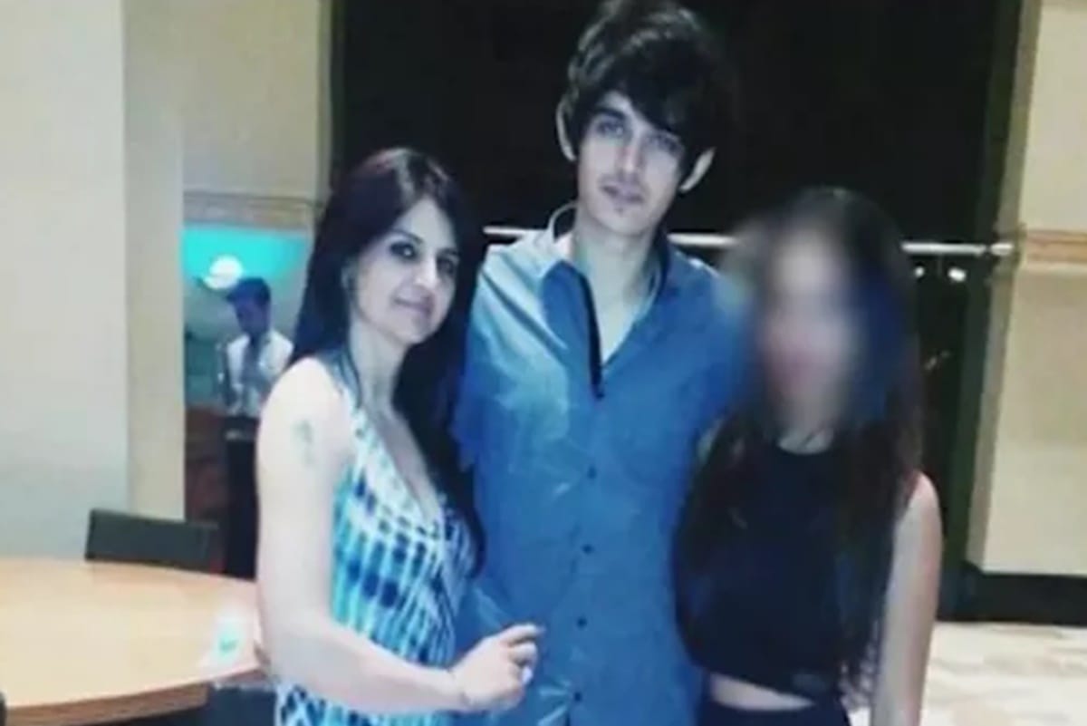 an out of job model son allegedly killed his fashion designer mother in Mumbai