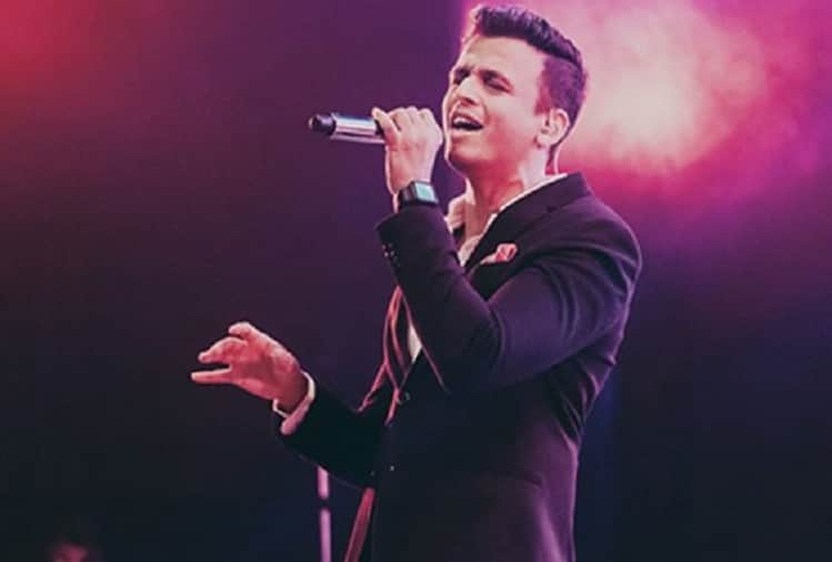 Abhijeet Sawant birthday special Indian Idol first winner far from limelight