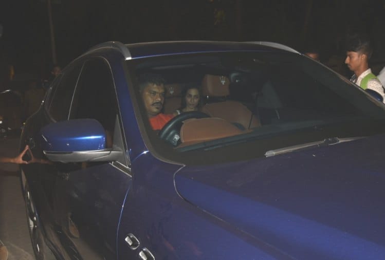 arjun kapoor and malaika arora spot together at sandeep khosla party