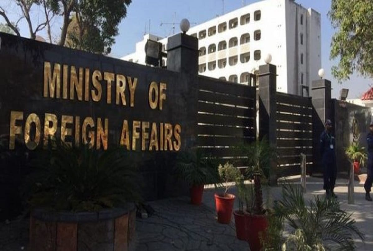 Pakistan has given up 18 international NGO to stop the work and leave the country in 60 days