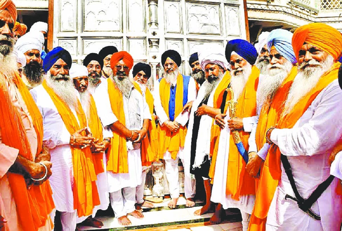 Union Minister Harsimrat Kaur Badal had to face the wrath of Sikh followers