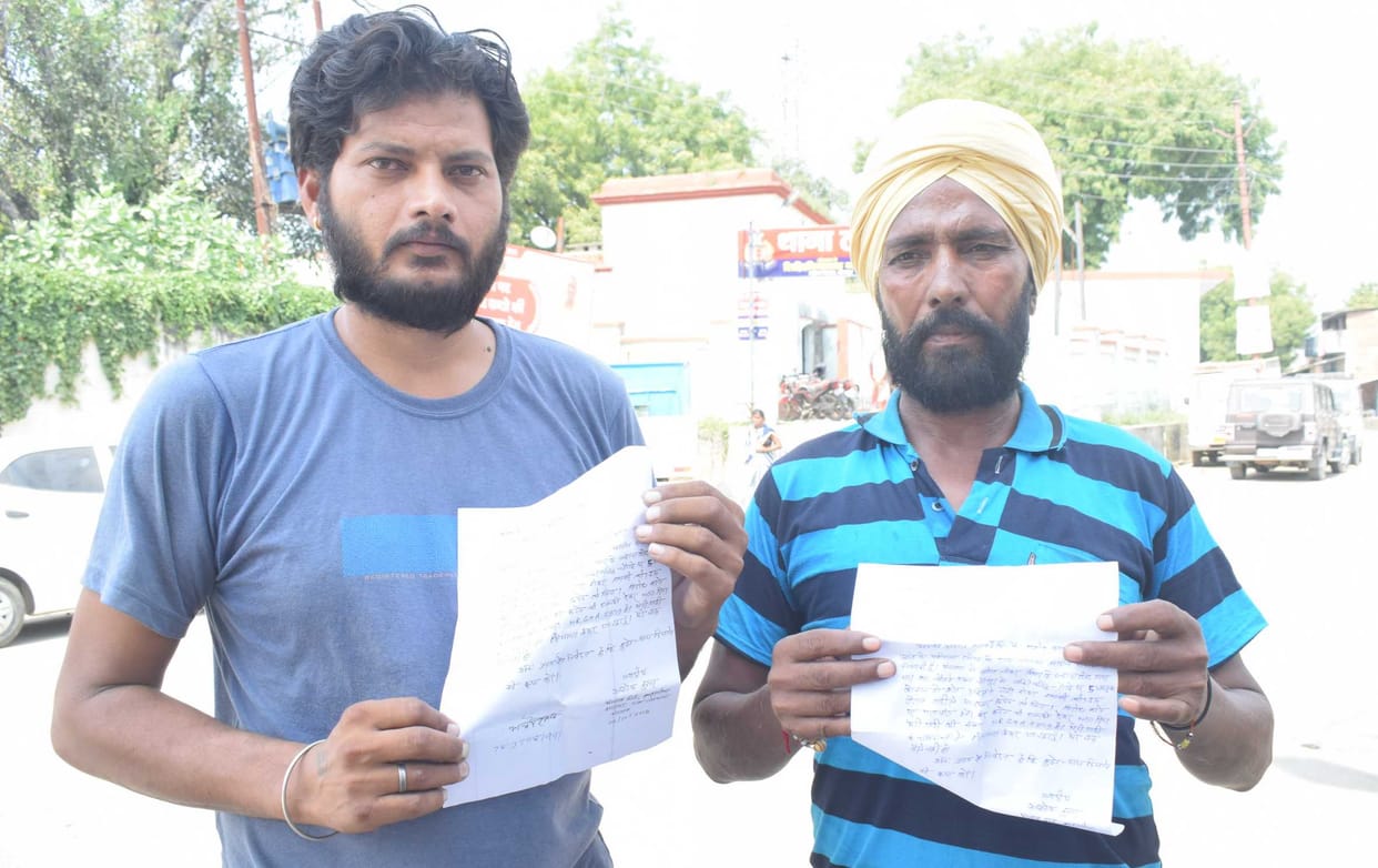 Four UP police constable do robbery with truck at jaunpur