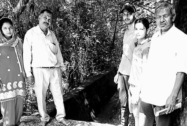 वार्ड तीन की गलियां बेहद तंग