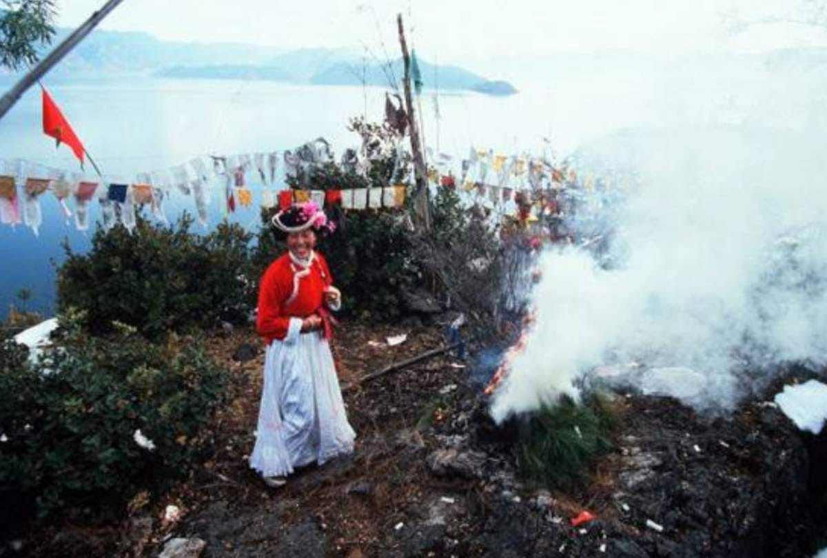 mosuo tribe and know about china Mosuo cast tradition of walking marriages