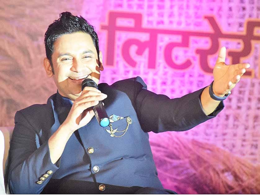 ‘दिल से लिखता हूं, तभी बच्चे के साथ बुजुर्ग भी थिरकते हैं’