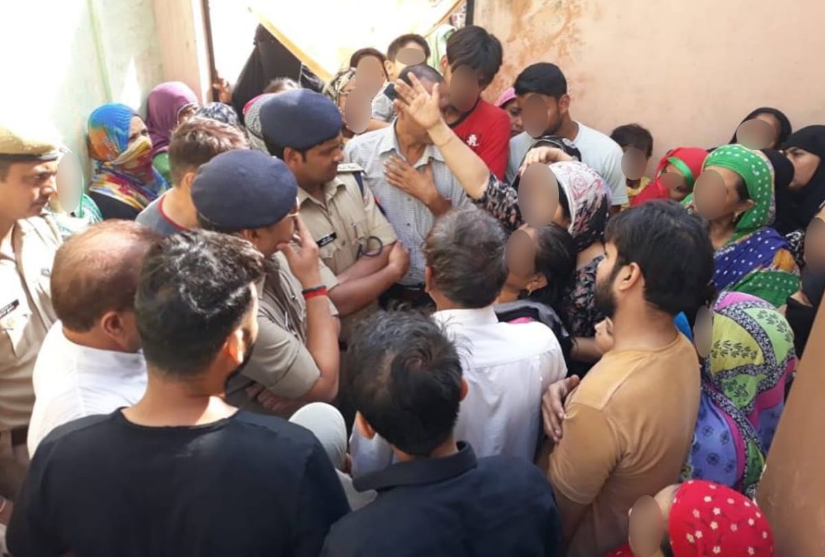 ससुर ने बहू को सरिये से पीटकर मार डाला